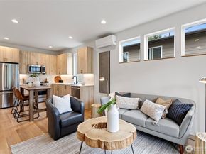 6745 Earl Avenue NW, Seattle WA 98117