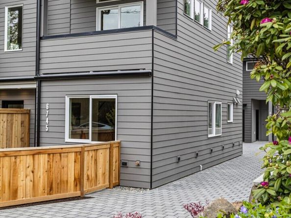 6745 Earl Avenue NW, Seattle WA 98117
