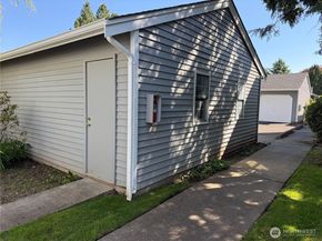 23960 58th Court D1, Kent WA 99032