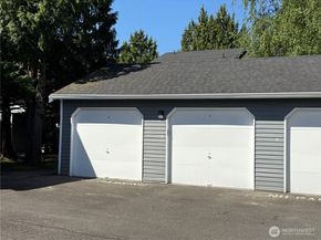 23960 58th Court D1, Kent WA 99032