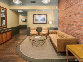 2324 1st Avenue 414, Seattle WA 98121