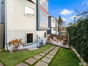 3426 NW Market Street, Seattle WA 98107