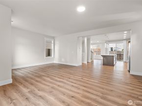 23205 89th Avenue W 8, Edmonds WA 98026