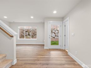 23205 89th Avenue W 8, Edmonds WA 98026