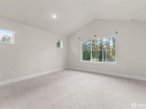 23205 89th Avenue W 8, Edmonds WA 98026