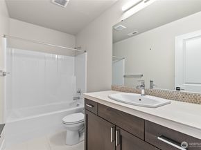 23205 89th Avenue W 8, Edmonds WA 98026