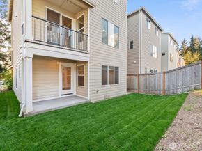 23205 89th Avenue W 8, Edmonds WA 98026