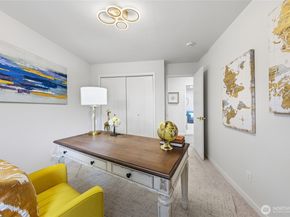 17801 38th Pl W, Lynnwood WA 98037