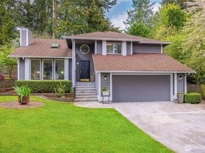 17801 38th Pl W, Lynnwood WA 98037