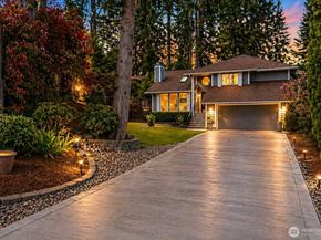 17801 38th Pl W, Lynnwood WA 98037