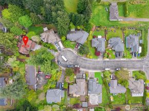 17801 38th Pl W, Lynnwood WA 98037