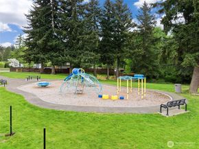 23105 20th Avenue S, Des Moines WA 98198