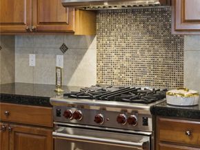 12855 NE 197th Place, Woodinville WA 98072