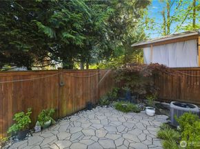 12855 NE 197th Place, Woodinville WA 98072