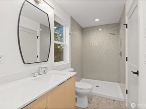 10742 Interlake Avenue N, Seattle WA 98133