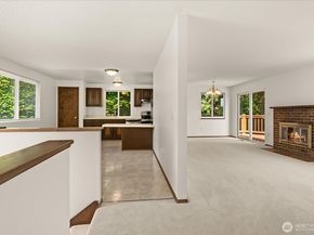 9236 NE 136th Place, Kirkland WA 98034