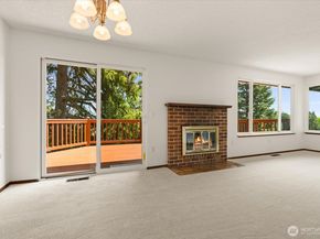 9236 NE 136th Place, Kirkland WA 98034