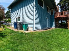 9236 NE 136th Place, Kirkland WA 98034