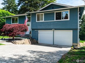 9236 NE 136th Place, Kirkland WA 98034