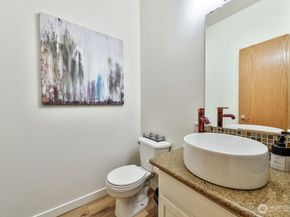 418 17th Street SE 1D, Auburn WA 98002