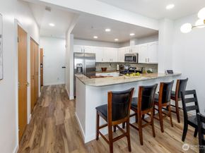 418 17th Street SE 1D, Auburn WA 98002