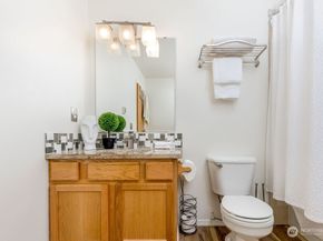 418 17th Street SE 1D, Auburn WA 98002