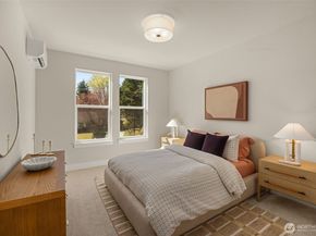 446 222nd Place SE, Sammamish WA 98074