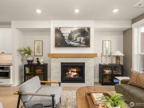 446 222nd Place SE, Sammamish WA 98074