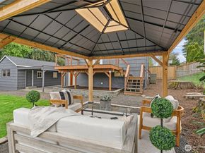 8129 224th Street SW, Edmonds WA 98026