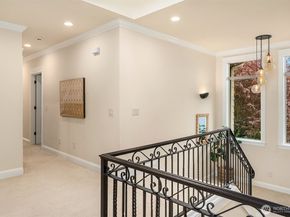 1145 33rd Avenue E, Seattle WA 98112