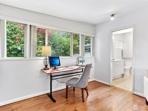 12226 SE 25th Street, Bellevue WA 98005