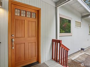 12226 SE 25th Street, Bellevue WA 98005