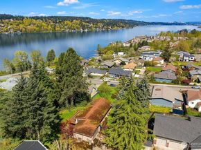 3737 Park Avenue N, Renton WA 98056