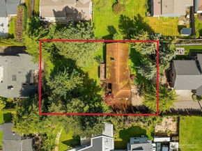 3737 Park Avenue N, Renton WA 98056