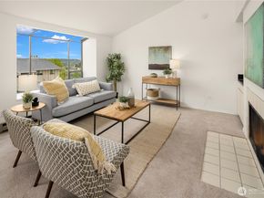 1319 S Puget Drive D34, Renton WA 98055