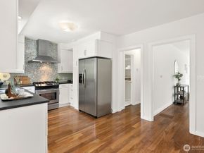 4045 2nd Avenue NE, Seattle WA 98105