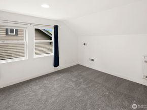 4045 2nd Avenue NE, Seattle WA 98105