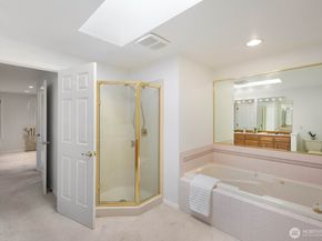 6031 88th Street SW, Mukilteo WA 98275