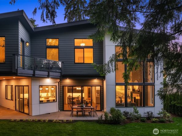5222 Forest Avenue SE, Mercer Island WA 98040