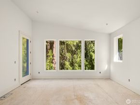 5222 Forest Avenue SE, Mercer Island WA 98040