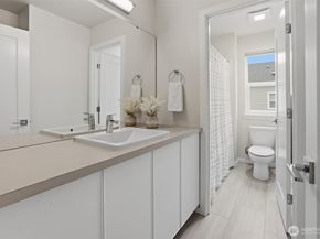 31828 Valley Vista Street, Carnation WA 98014