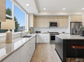 31828 Valley Vista Street, Carnation WA 98014