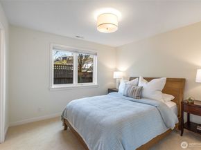 2506 W Halladay Street, Seattle WA 98199