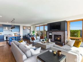 2506 W Halladay Street, Seattle WA 98199