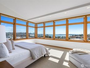 2506 W Halladay Street, Seattle WA 98199