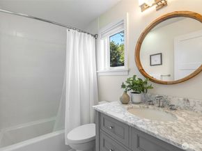 2506 W Halladay Street, Seattle WA 98199