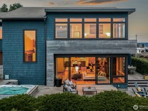 2506 W Halladay Street, Seattle WA 98199