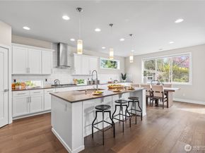 17712 88th Place NE, Bothell WA 98011