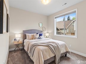 17712 88th Place NE, Bothell WA 98011