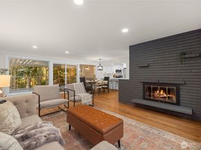 18330 47th Place NE, Lake Forest Park WA 98155